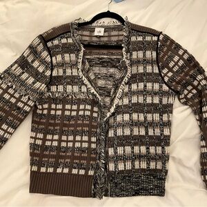 Chic Brown Plaid Women’s Sweater